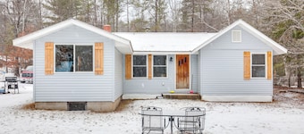 Fish Year-round: Riverfront Cottage in Rhinelander