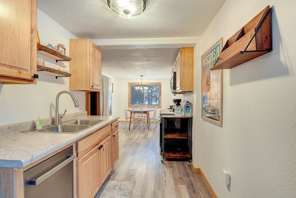 Cottage (2 Bedrooms) | Interior - Fish Year-round: Riverfront Cottage in Rhinelander (Rhinelander)