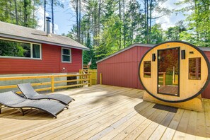 House (3 Bedrooms) | Interior - Forested Retreat w/ Sauna: 5 Mi to Schroon Lake (Schroon Lake)