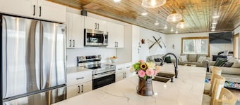 Riverfront Home w/ Private Dock in Wisconsin Dells
