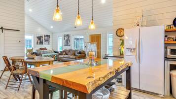 Cottage (4 Bedrooms) | Interior