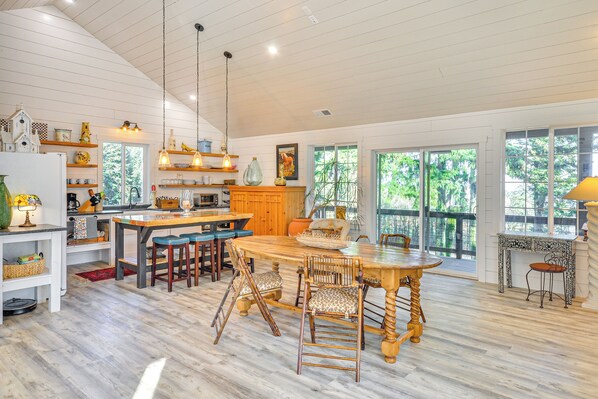 Mökki (4 Bedrooms) | Sisätilat