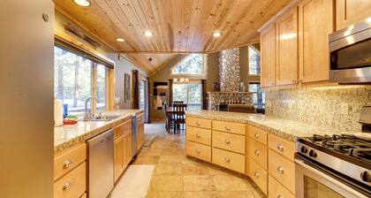 5 Mi to Dodge Ridge: Cabin in Strawberry