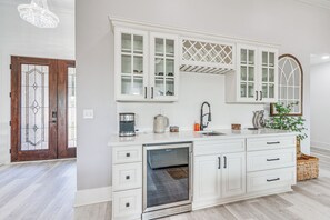 House (4 Bedrooms) | Interior - Waterfront Retreat w/ Outdoor Oasis in Pensacola (Pensacola)