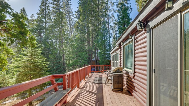 Unclassified image, 1 of 24, button - 14 Mi to Slopes: Long Barn Cabin w/ Fire Pit! (Long Barn)