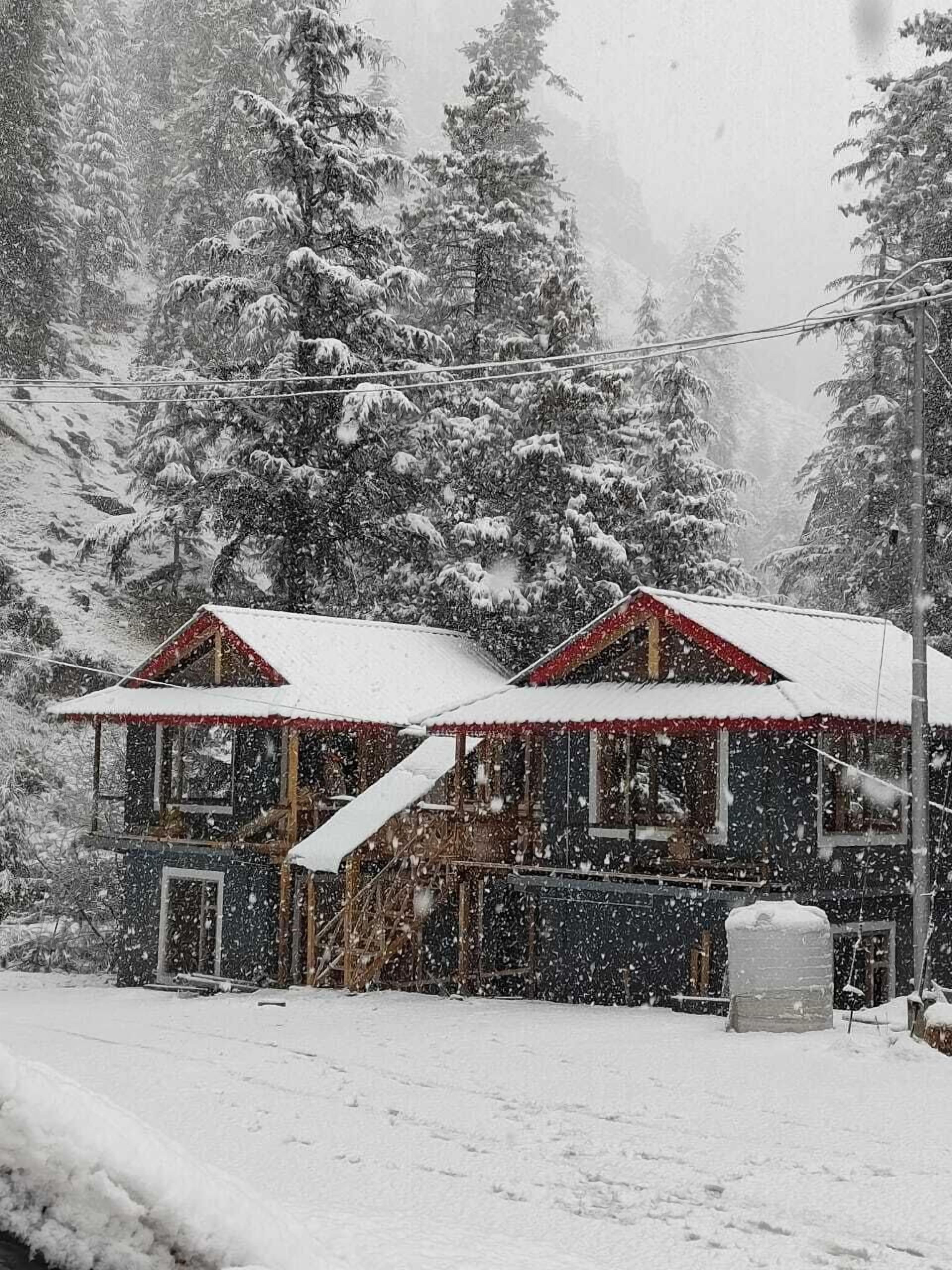 ด้านหน้าที่พัก