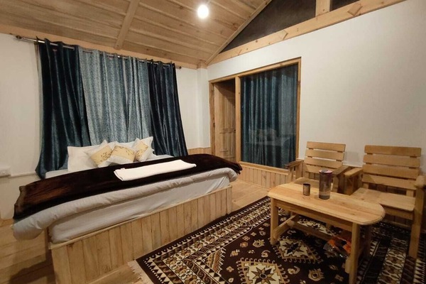 Comfort Studio Suite, Mountain View | Egyptian cotton sheets, premium bedding, laptop workspace, WiFi (free)