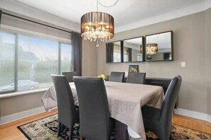 House | 2 bedrooms - Comfy Kitsilano House (Vancouver)