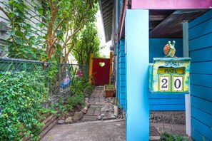 House | 1 bedroom - The Artsy Saloon in Vancouver (Vancouver)