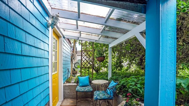 House | 1 bedroom - The Artsy Saloon in Vancouver (Vancouver)