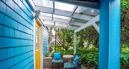 The Artsy Saloon in Vancouver