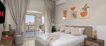 New! Luxury Marina Resort Chalet: Panoramic Rixos & New Alamein Tower Views