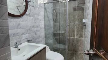 Seife, Toilettenpapier