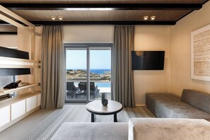 Maximus Deluxe Suite Sea view with Private Pool | Beach/ocean view