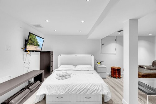 Bright Basement Suite