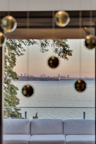 Sunset Lane Waterfront Home