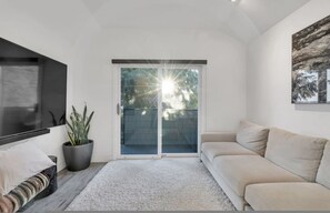 House | 4 bilik tidur 