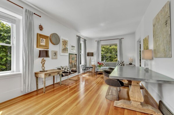 House, Smoking | 2 bedrooms - Queen Elizabeth Park Home (Vancouver)