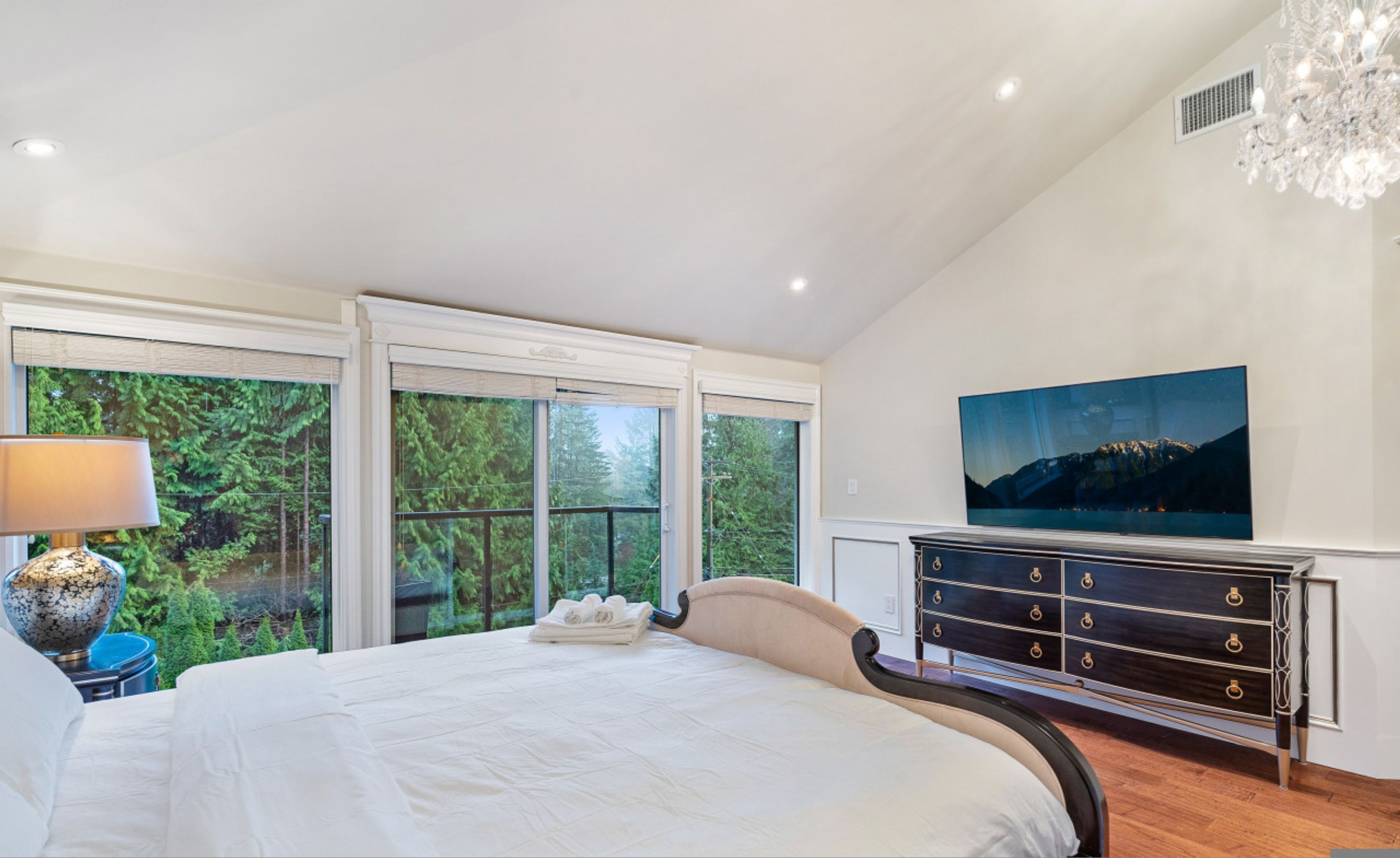 Nhà | 6 phòng ngủ 