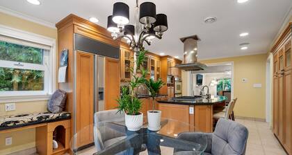 Upscale West Van Estate