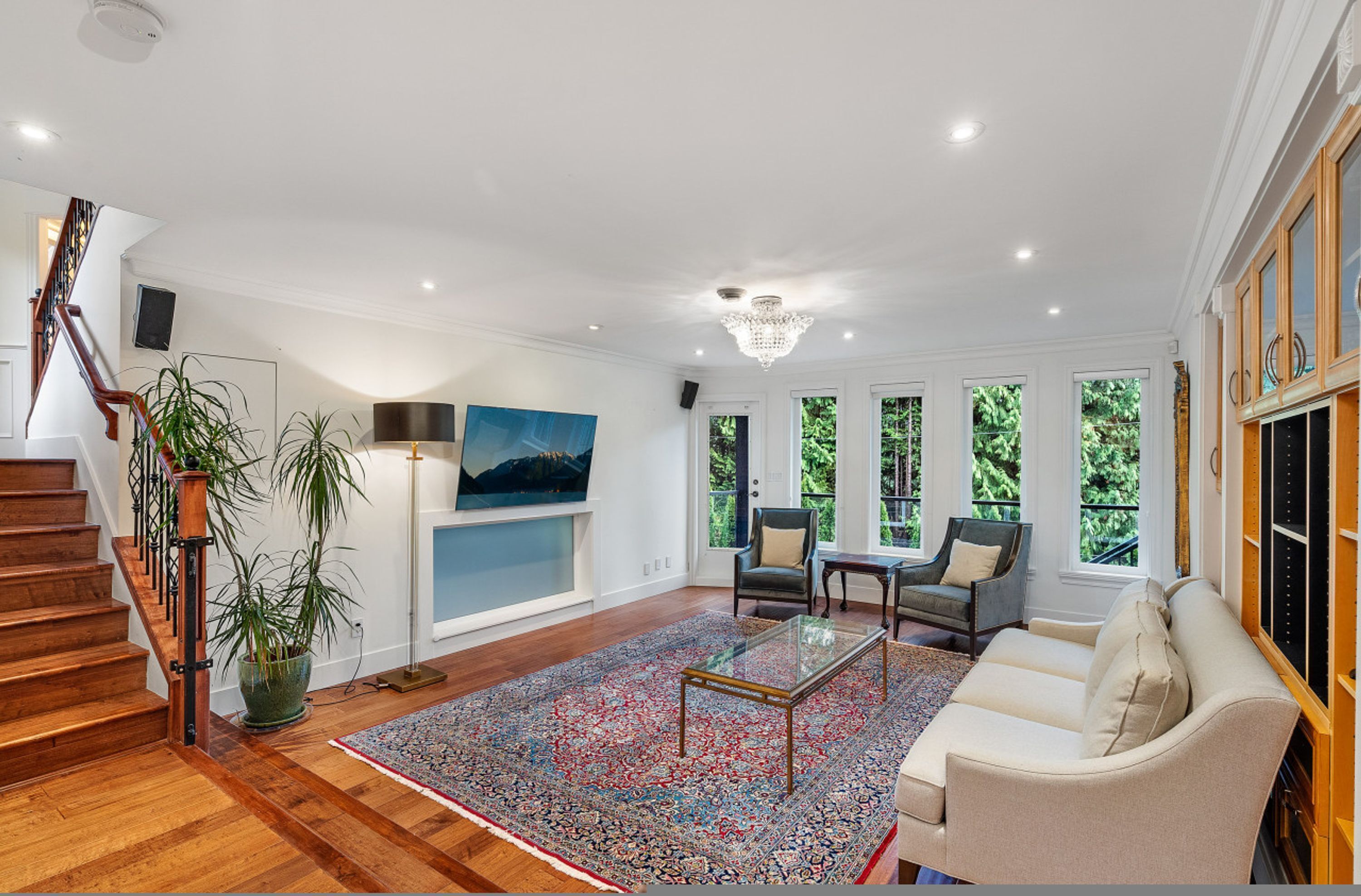 Rumah | 6 kamar tidur