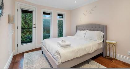 Upscale West Van Estate
