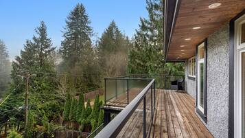 Nhà | 6 phòng ngủ