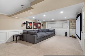 House | 6 bedrooms - Upscale West Van Estate (West Vancouver)