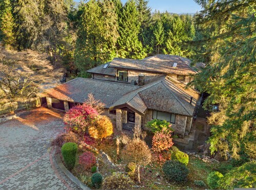 Upscale West Van Estate