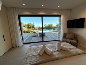 5 Schlafzimmer, Bügeleisen/Bügelbrett, WLAN, Bettwäsche