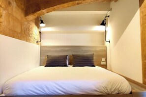 1 Schlafzimmer, Schreibtisch, Bügeleisen/Bügelbrett, kostenloses WLAN