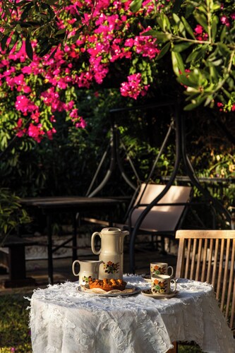 Lovely countryhouse to enjoy nature, sea and relax. Ideal for young children!