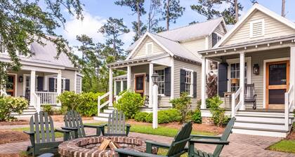 Romantic & Cozy Retreat for Two – River Dunes