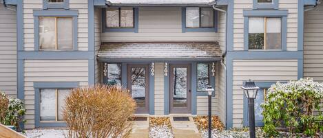 Condo, 1 Bedroom | Exterior