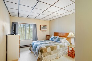 1 habitación, tabla de planchar con plancha y wifi gratis 