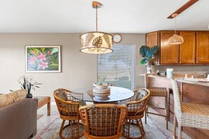 Dining - Maui Kamaole, #a-106 1 Bedroom Condo (Kihei)