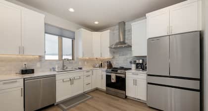 Lupine Cabin 4 Bedroom Cabin