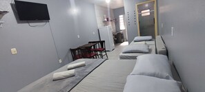 1 bedroom, free WiFi, bed sheets - Recanto dos passaros (Itapema)
