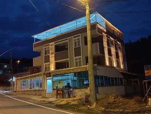 Fachada de la propiedad