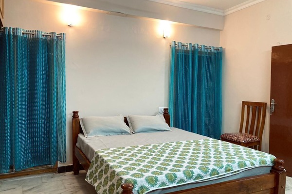 5 bedrooms, WiFi