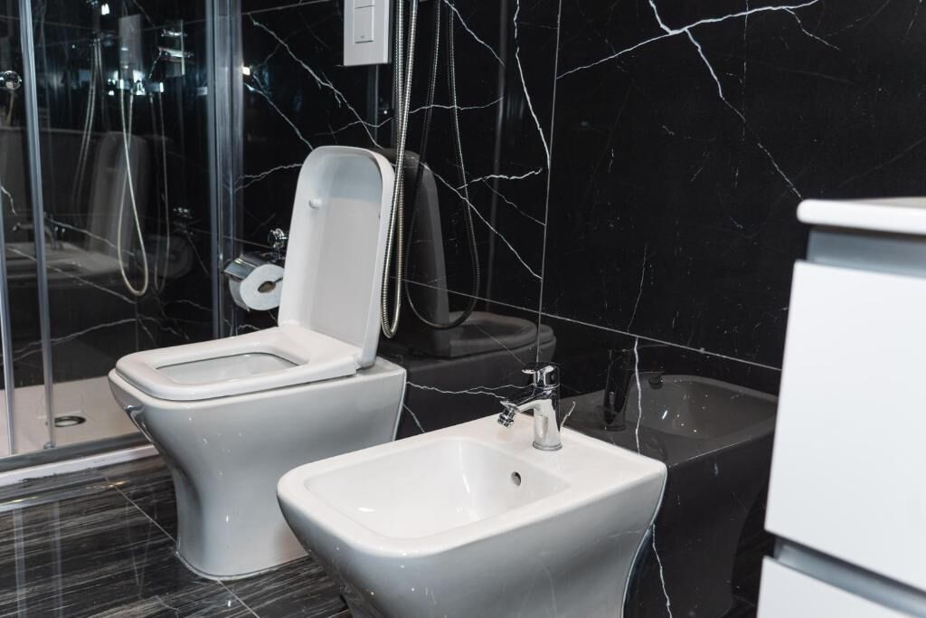 Classic Room | Bathroom