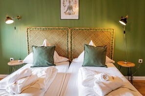 1 chambre, bureau, fer et planche à repasser, Wi-Fi gratuit