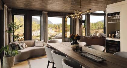 Villa Lakehouse Cedar with sauna, jacuzzi & boat (optional)