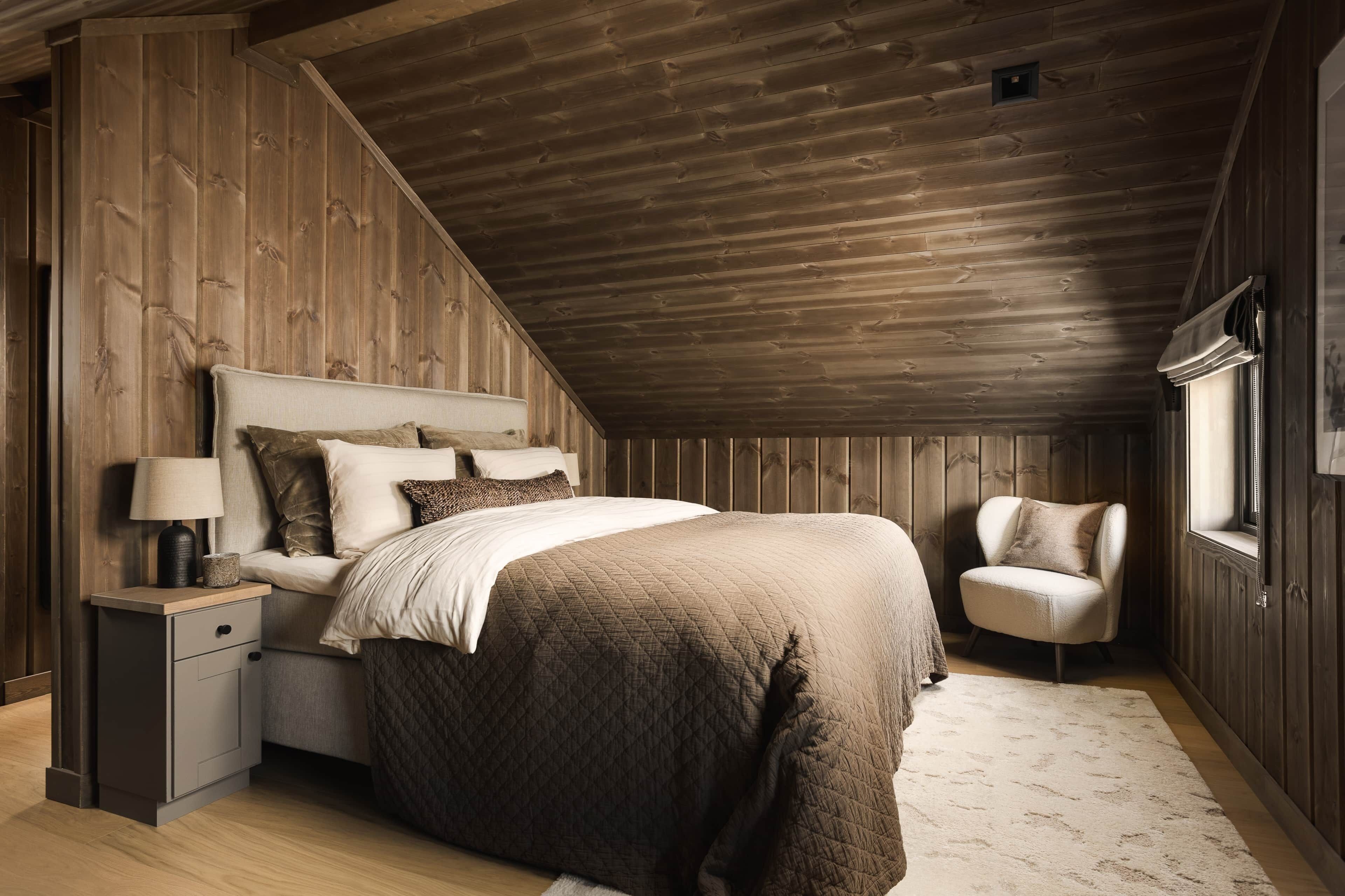 4 bedrooms, WiFi, bed sheets