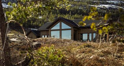 Villa Lakehouse Moss with sauna, jacuzzi & boat (optional)