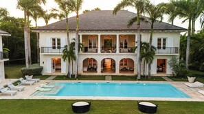 Exterior - Luxurious Ocean and Golf View Villa staffed with Private Chef, Butler and Maid! (Punta Cana)