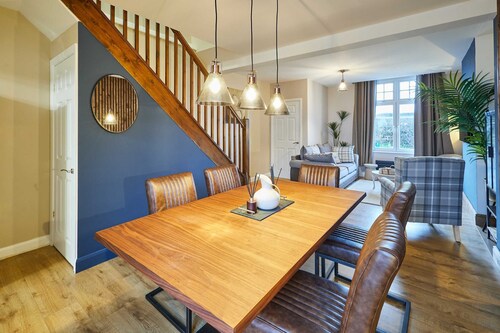 Host & Stay | Salt Rock Retreat