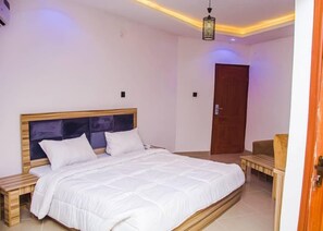 In-room safe, desk, laptop workspace, blackout drapes