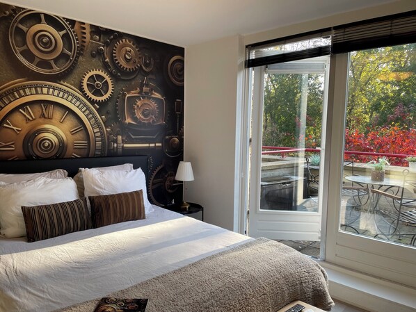 Kamar Double Deluks, 1 kamar tidur, balkon, lantai mezzanine | Wi-Fi gratis dan seprai linen