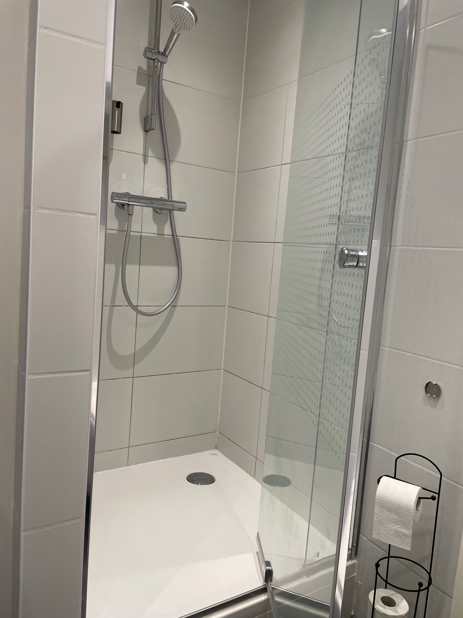 Deluxe tweepersoonskamer, 1 queensize bed, niet-roken, terras | Badkamer